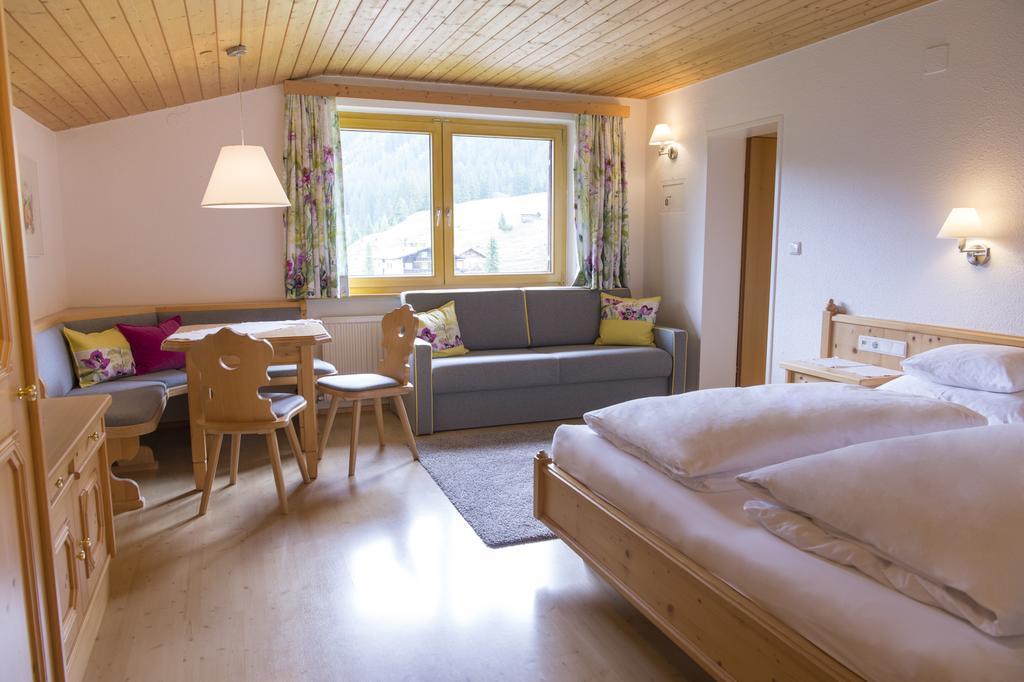 Haus Braunarl 레흐암 아르베르크 외부 사진